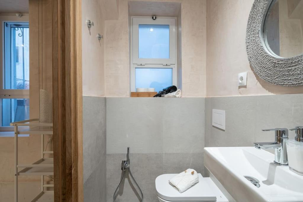Apartmán Exclusivo Bajo Frente Al Mar - Playa La Caleta Màlaga Exteriér fotografie