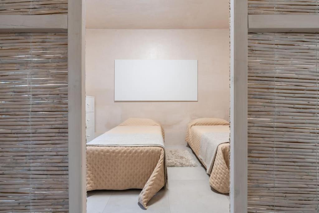 Apartmán Exclusivo Bajo Frente Al Mar - Playa La Caleta Màlaga Exteriér fotografie