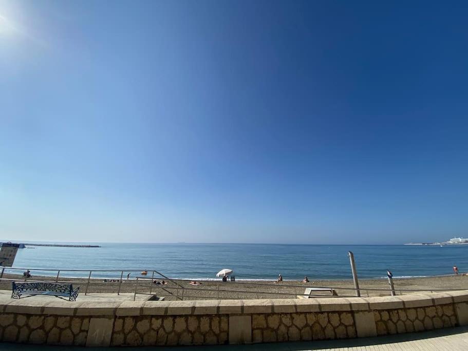 Apartmán Exclusivo Bajo Frente Al Mar - Playa La Caleta Màlaga Exteriér fotografie